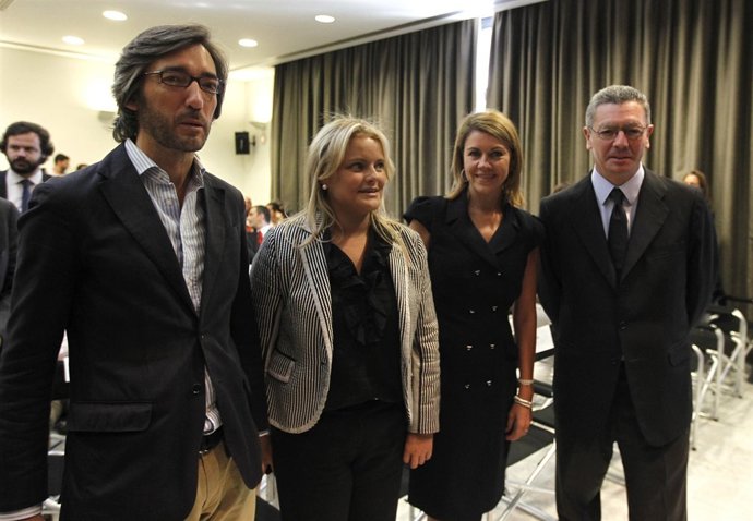 Oyarzábal, Mari Mar Blanco, Cospedal Y Gallardón, En Entrega De Premios