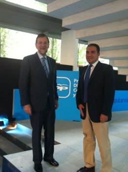 Mariano Rajoy Y Elías Bendodo