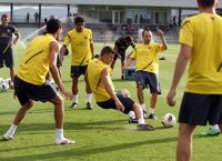 Fútbol.- El Barça trabaja el físico en el segundo entrenamiento de la temporada