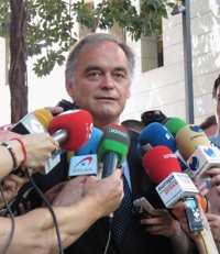 PP pide que Barreda abandone la política después de que se haya descubierto que "escondía facturas debajo de alfombras"