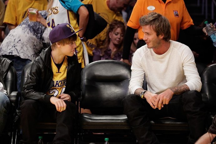 Justin Bieber Y David Beckham Durante Un Partido De Los Lakers 