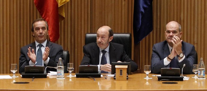 Rubalcaba Se Reúne Con Su Grupo En El Congreso