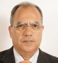 Curbelo renuncia oficialmente a su acta de senador por La Gomera