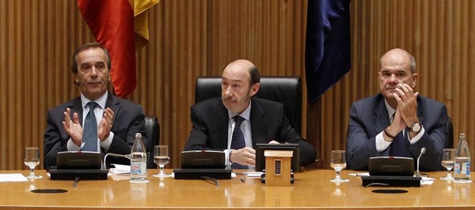 Rubalcaba Se Reúne Con Su Grupo En El Congreso