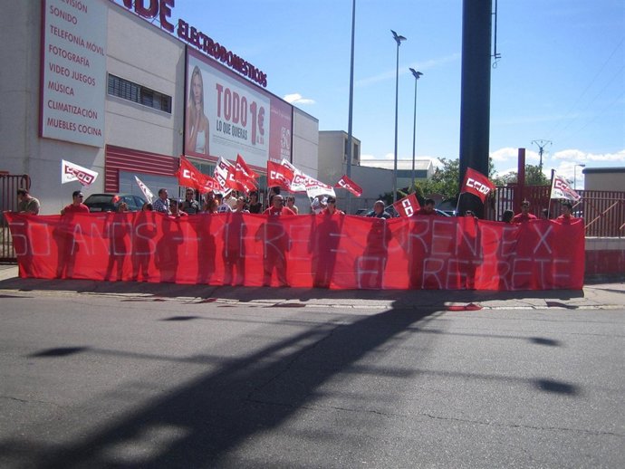 Movilización De Trabajadores De Urende En Valladolid