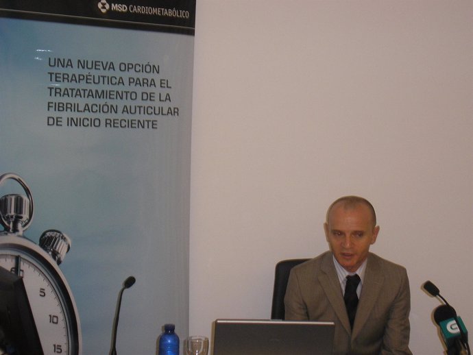 El Cardiólogo José Ramón González Juanatey Del CHUS. 
