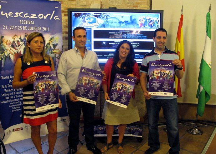 El Alcalde De Cazorla En La Presentación Del Festival Bluescazorla