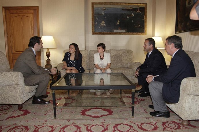 Reunión Entre Bauzá Y El Clúster Marítimo De Baleares