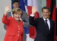 Merkel y Sarkozy se reúnen en Berlín para preparar la reunión del Eurogrupo