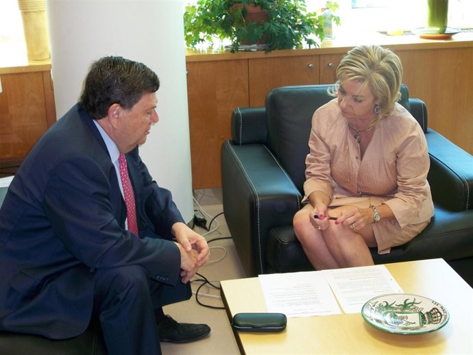 Dolores Serrat Y Manuel López Se Han Reunido Por Primera Vez 