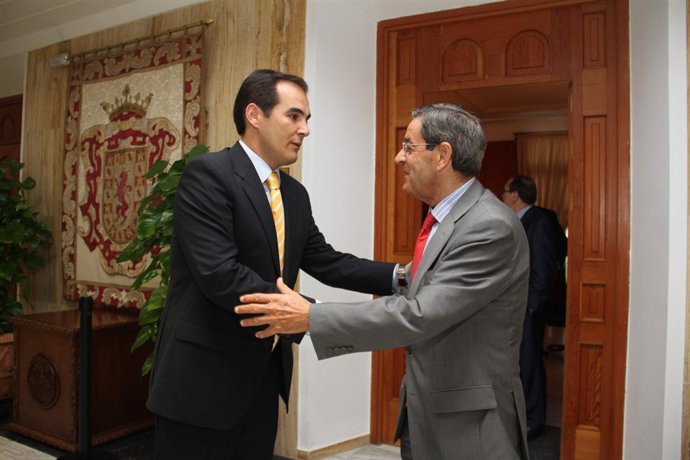 Reunión Entre Alcalde, José Antonio Nieto, Y Presidente De BBK, Mario Fernández