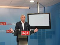 El PSdeG cree que Zapatero "pensará en España" para convocar elecciones y reduce a "opiniones" las críticas de González