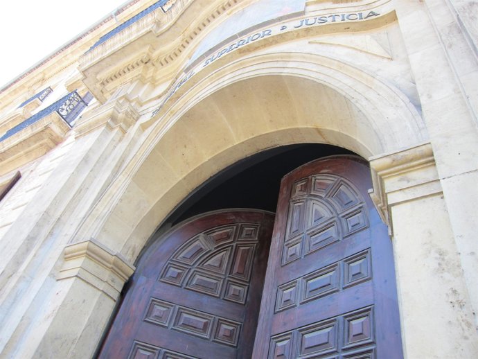 El TSJCV Cierra Sus Puertas