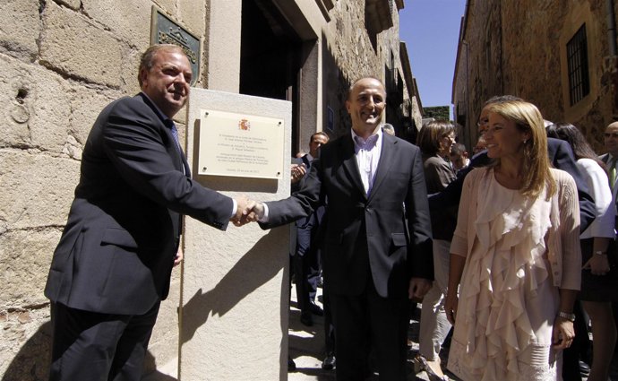20110720  CACERES  INAUGURACIO  DEL PARADOR DE TURISMO    