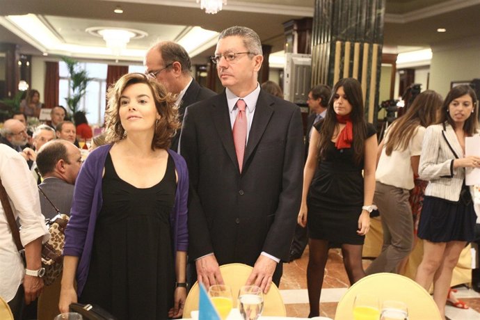 Saénz De Santamaría En Desayunos De EP