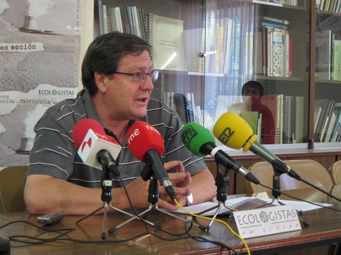 El Representante De Ecologistas En Acción, Javier Gutiérrez