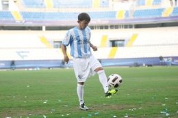 Diego Buonanotte El Día De Su Presentación En La Rosaleda