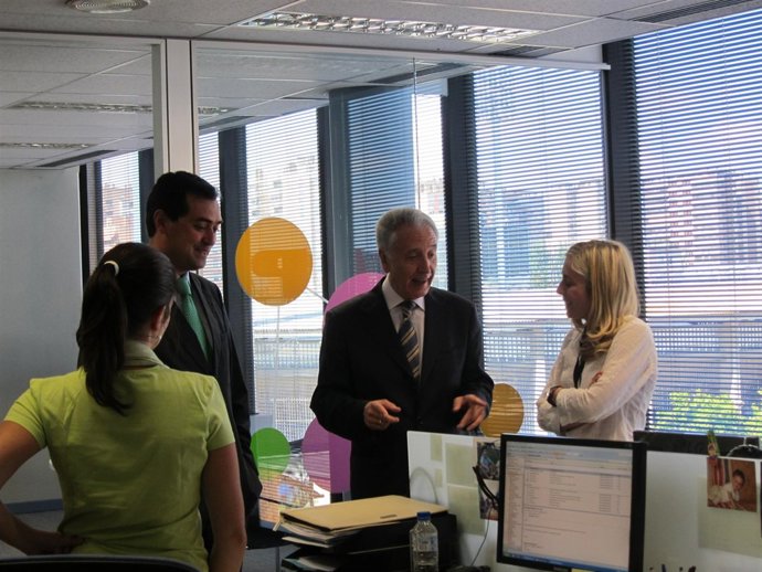 El Consejero De Innovación De La DGA, Modesto Lobón