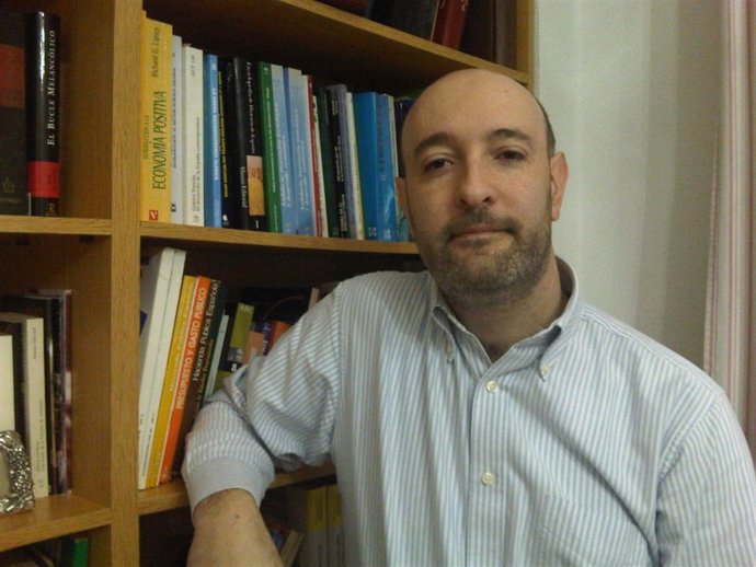 Diego Martínez, Investigador De La UPO