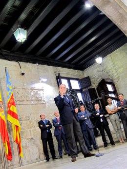 Camps En El Momento De La Renuncia