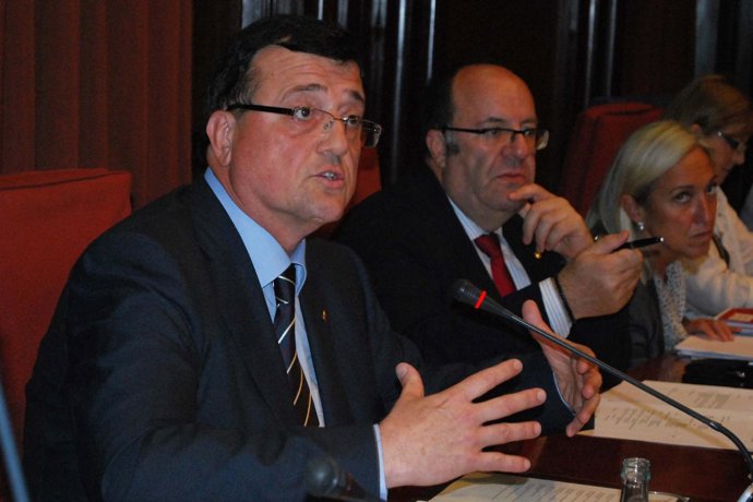 Francesc Xavier Mena, En El Parlament