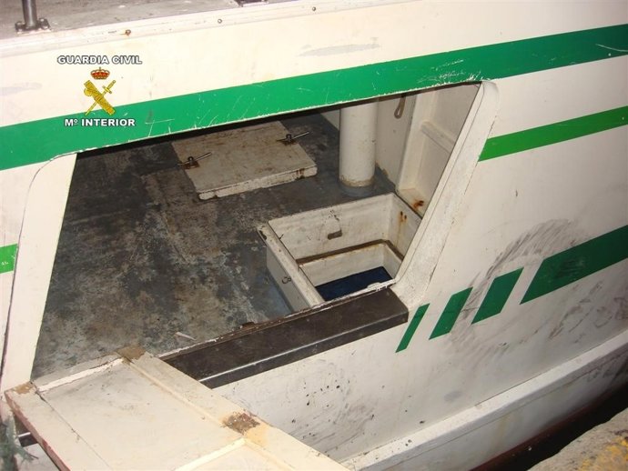 Interior De La Bodega Donde Se Almacenaba La Droga