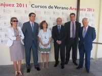 Santamaría cree que con cinco millones de parados el Gobierno no puede sentir "alivio" tras el acuerdo del Eurogrupo  