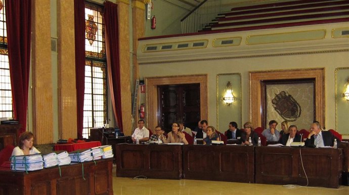 Miembros Del Grupo Popular En El Pleno Celebrado Este Viernes