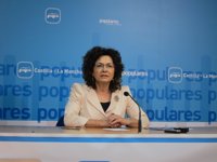 Riolobos dice que si Salgado fuera una ministra "responsable" habría recibido a Cospedal "de immediato"