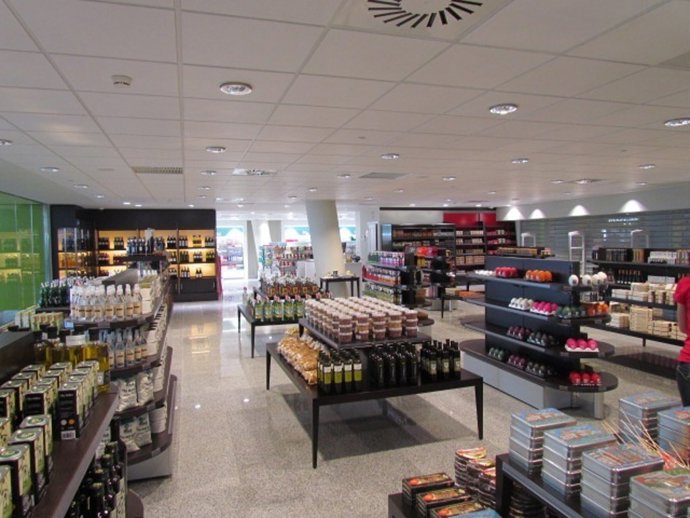 El Corte Inglés En El Aeropuerto De Palma