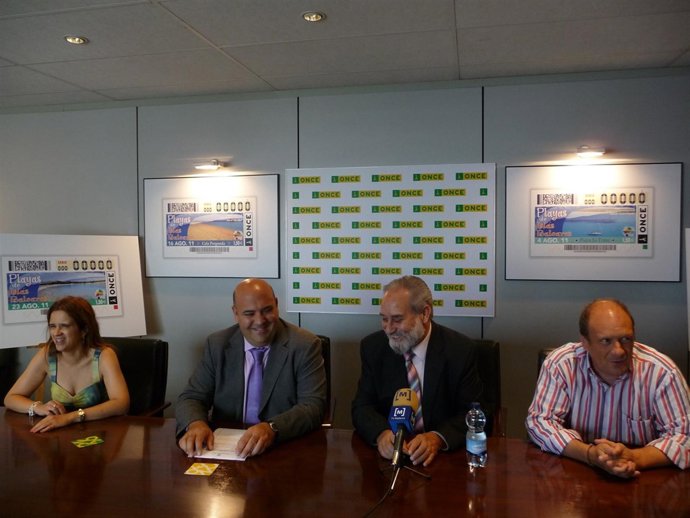 Presentación De Los Cupones Dedicados A Las Playas De Las Islas Baleares