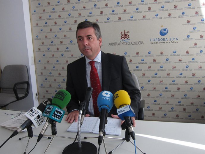 El Portavoz Del Gobierno Municipal, Miguel Ángel Torrico