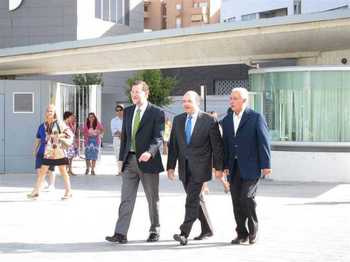 El Presidente Del PP, Mariano Rajoy, Visita Granada