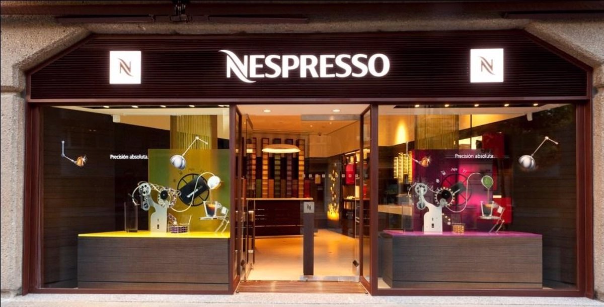 Terraplén Evaluación Tren Nespresso abre una nueva tienda en Valladolid, la primera de Castilla y  León y la número 31 en España