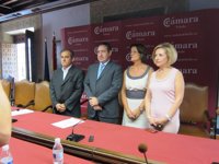 La Cámara de Comercio no ve normal que en la Junta exista un "atraso tan importante" de facturas sin pagar