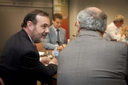 Reunión Del Consejo.