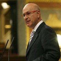 Duran avisa de que no será "la muleta" de Rajoy ni de Rubalcaba