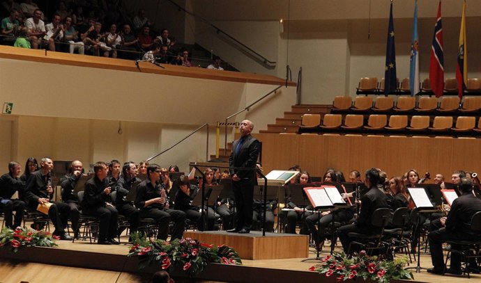 El Ateneu Musical La Lira De Corbera En El Certamen De Bandas De Valencia.