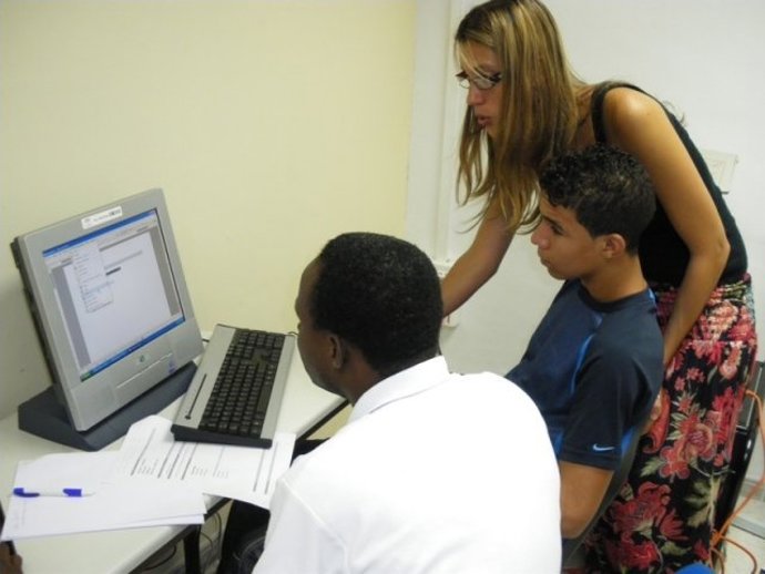 Arrabal Ofrece Orientación Laboral A Desempleados