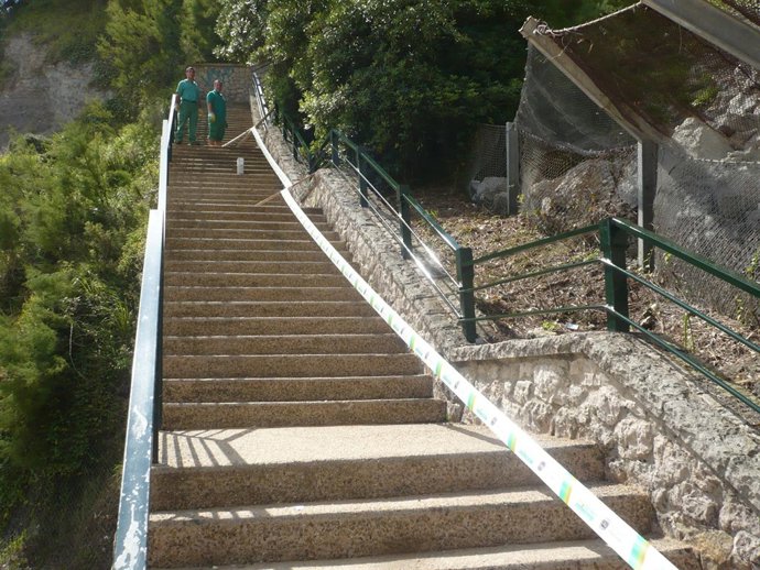 Concluidas Las Obras De Mejora En Los Accesos A La Playa De Mataleñas