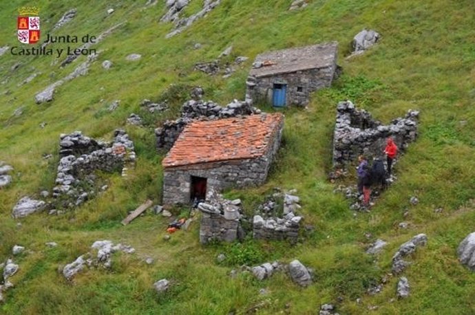 Rescate De Una Excursionista En Picos De Europa