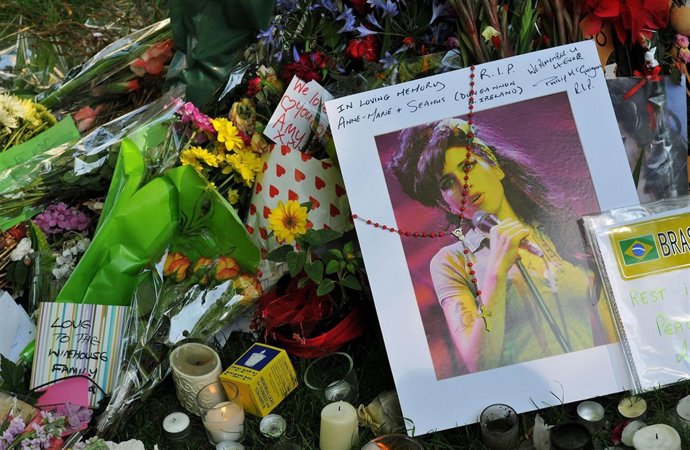 Performs On Stage At Alexandra Palace On July 24, 2011 In London, United Kingdom