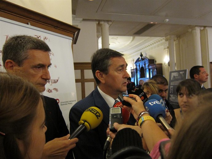 Francisco Javiér Velázquez, Director De La Policía Y La Guardia Civil 