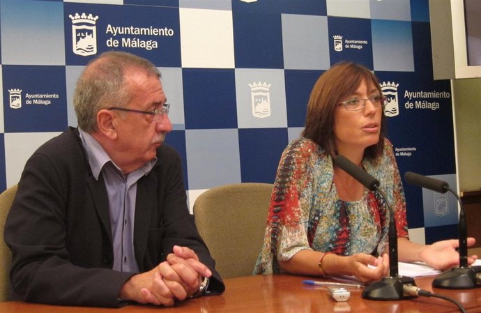La Portavoz Y El Viceportavoz Del PSOE En El Ayuntamiento De Málaga