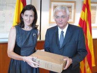 Sinde y Mascarell cierran un "agravio" con la penúltima entrega de los papeles de Salamanca