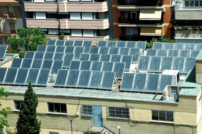 Placas Solares Del Complejo Hospitalario