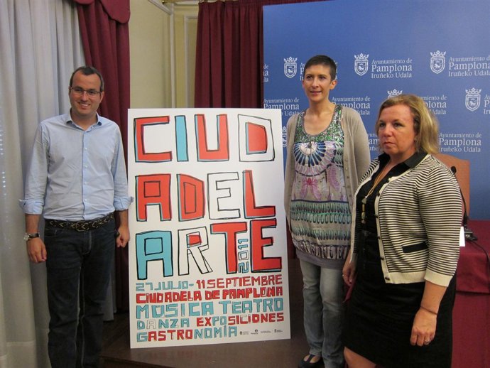 Fermín Alonso, Teresa Lasheras Y Dori López.