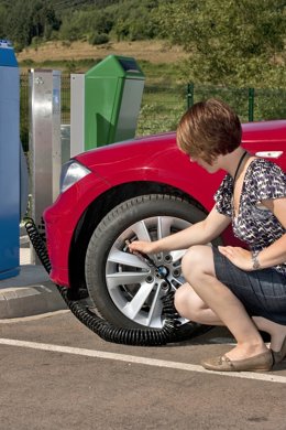 Comprobación De La Presión De Los Neumáticos