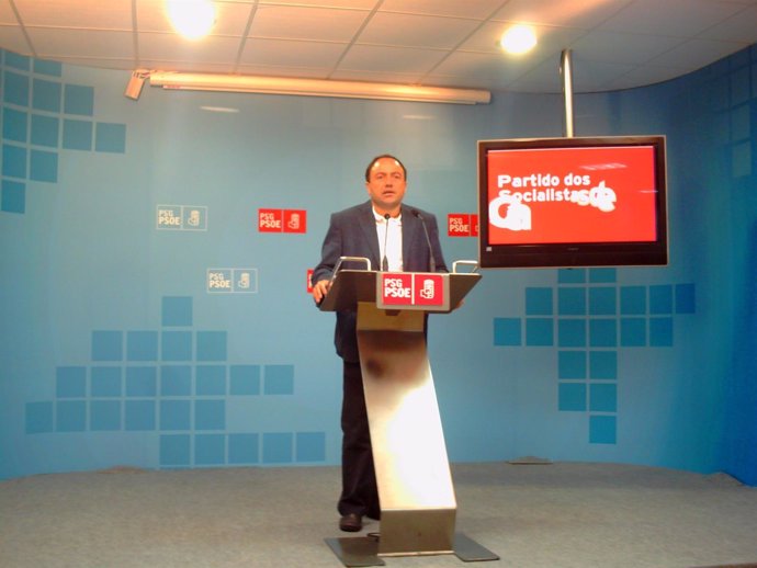 Miguel Ángel Fernández (Psdeg) En Rueda De Prensa