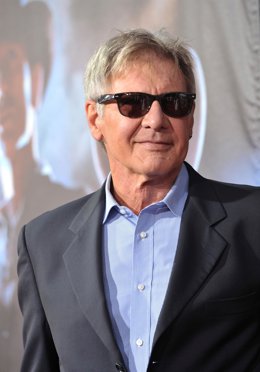 El Actor Harrison Ford En La Premier De 'Cowboys & Aliens'